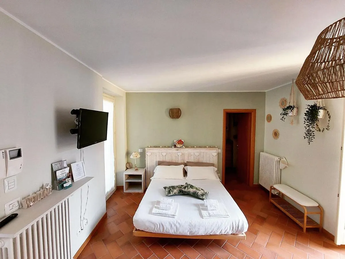 Casa Vacanza Nonno Gigi Apartment Mandello del Lario